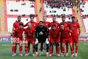 Iran's Pro-League: Tractor vs. Chadormalou