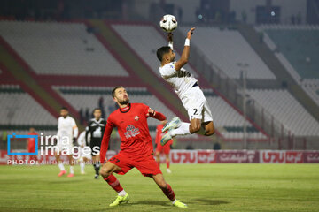 Iran's Pro-League: Tractor vs. Chadormalou