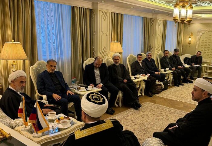 دیدار معاون بین الملل دفتر مقام معظم رهبری با مفتی روسیه