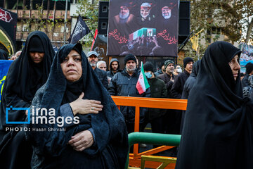 Funeral procession of anonymous martyrs in Tehran