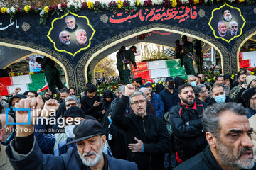 Funeral procession of anonymous martyrs in Tehran