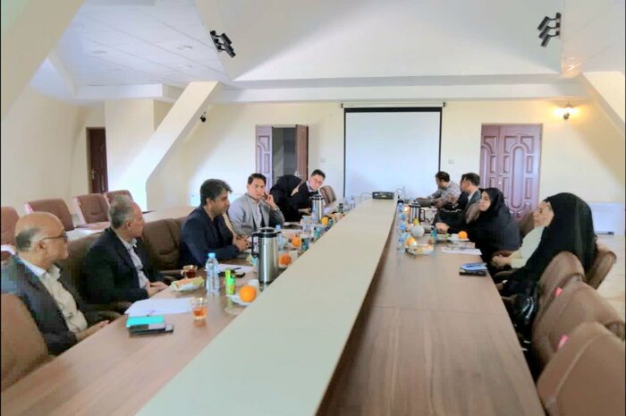 دفتر خوشه گلخانه شهرستانهای دیر و دشتی افتتاح شد