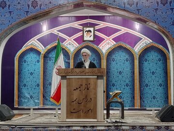 خطیب جمعه کاشان: انتظار مردم از نیروهای مسلح شتاب در عملیات «وعده صادق سه» است