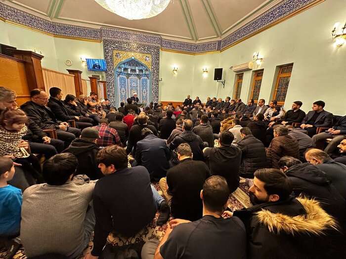 نقلقول آیتالله قمی از سید حسن نصرالله: با فرمانده بیعت کنید