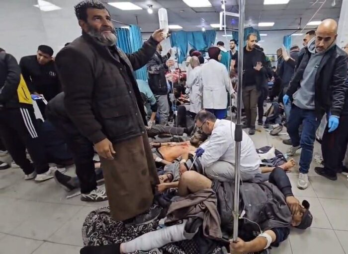 شهادت دهها فلسطینی در حمله به بیمارستان «کمال عدوان» و اطراف آن + عکس
