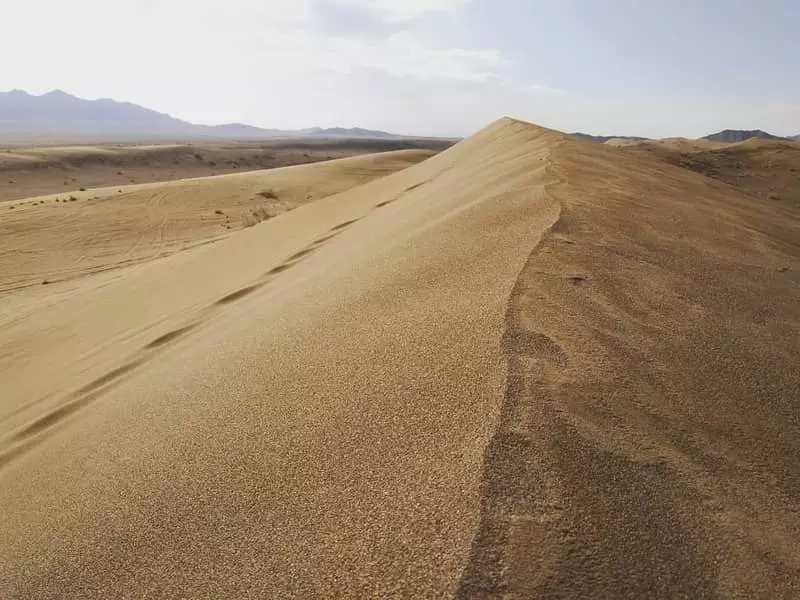 کویر پلوند در خراسان جنوبی؛ محل تلاقی کویر و کوهستان