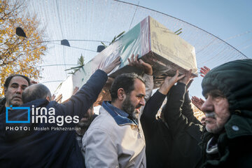 Iranians bid farewell to 300 anonymous martyrs across Iran