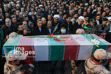 Iranians bid farewell to 300 anonymous martyrs across Iran