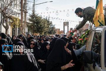 Iranians bid farewell to 300 anonymous martyrs across Iran