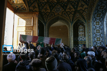 Iranians bid farewell to 300 anonymous martyrs across Iran