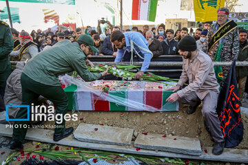 Iranians bid farewell to 300 anonymous martyrs across Iran