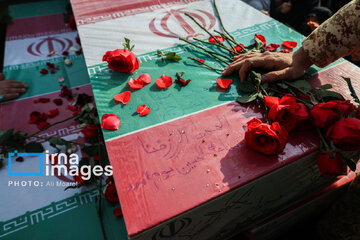 Iranians bid farewell to 300 anonymous martyrs across Iran