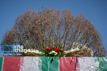 Iranians bid farewell to 300 anonymous martyrs across Iran