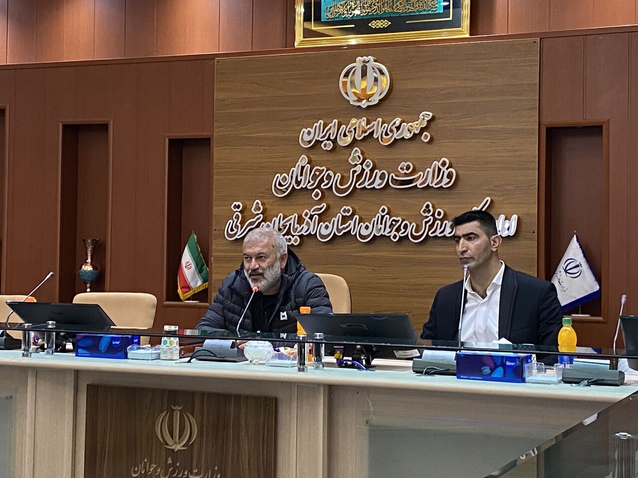 کوهنورد تبریزی به دنبال صعود زمستانه به قله سخت ماکالو + فیلم کوهنورد تبریزی به دنبال صعود زمستانه به قله سخت ماکالو + فیلم