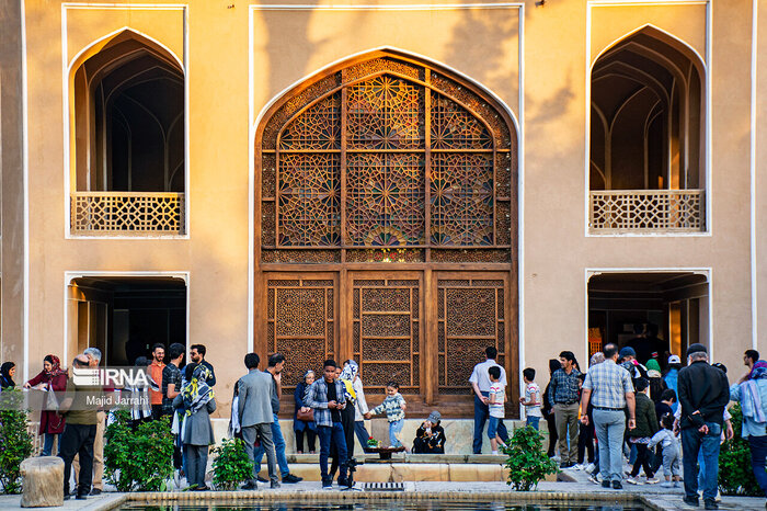 حملونقل مسافر استان یزد، ریل دارد اما قطار نه