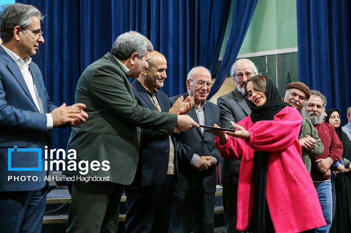 آثار و نفرات برتر جشنواره تئاتر معلولان معرفی شدند