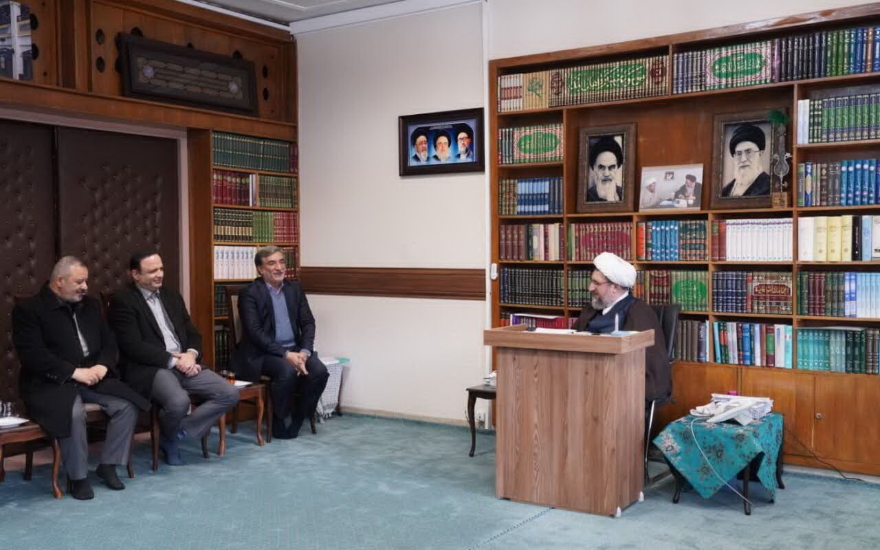 امام جمعه تبریز: مناطق آزاد توزیع متوازن بودجه فرهنگی و اجتماعی را در اولویت قرار دهند امام جمعه تبریز: مناطق آزاد توزیع متوازن بودجه فرهنگی و اجتماعی را در اولویت قرار دهند