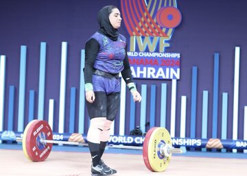 مسابقات جهانی وزنه‌برداری؛ تنها بانوی ملی‌پوش ایران دهم شد