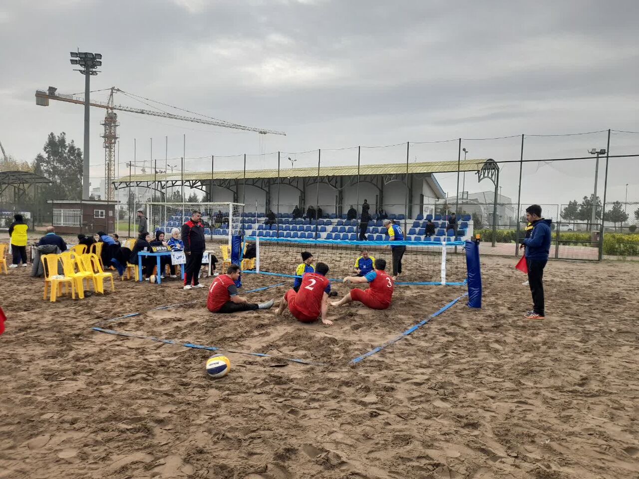 سرپرست مسابقات: سطح کیفی رقابتهای والیبال نشسته ساحلی قهرمانی کشور بسیار بالا بود سرپرست مسابقات: سطح کیفی رقابتهای والیبال نشسته ساحلی قهرمانی کشور بسیار بالا بود