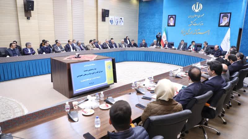 استاندار: قطع بدون هماهنگی برق واحدهای تولیدی استان یزد ممنوع است