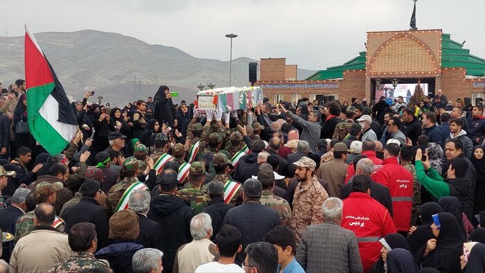 پیکر شهید مهرداد محمدتقی بعد از ۳۷ سال در آغوش مادر آرام گرفت