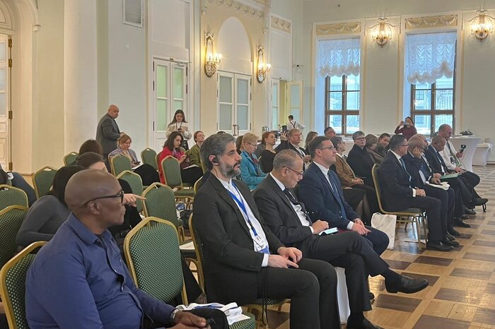 کتابخانه ها تعاملات فرهنگی بین تمدن ها و ملل مختلف را تسهیل کرده اند