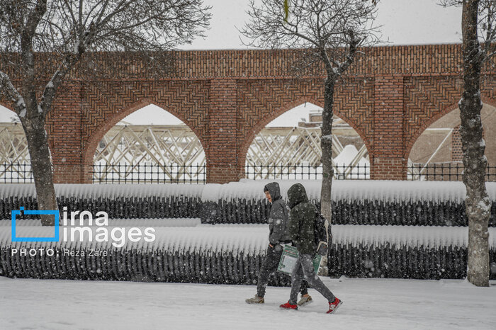 Осенний снегопад в Ардебиле