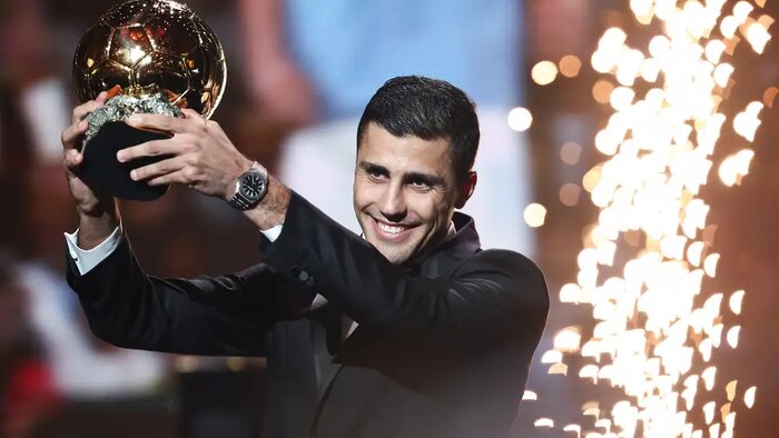 شب درخشان وزنهبرداری در قهرمانی جهان و مدال ارزشمند برای والیبال ایران