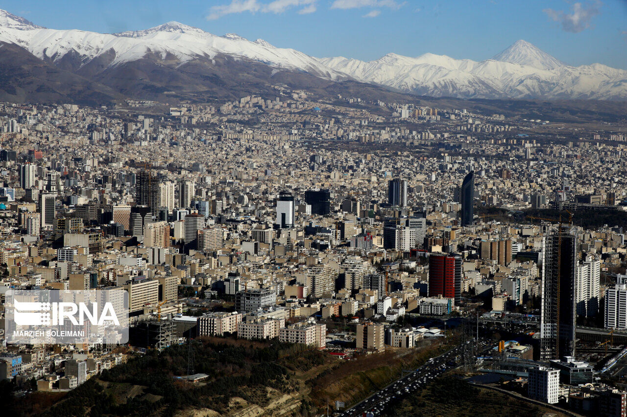 باد و باران ناجی تهران؛ کیفیت هوا سالم شد