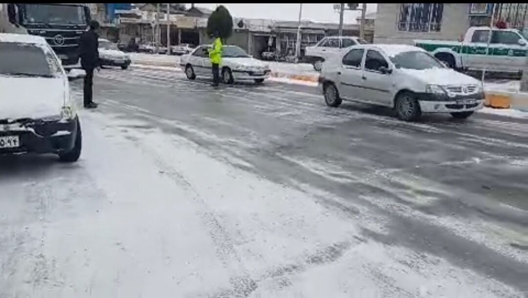 راه های اصلی و فرعی در آذربایجان شرقی باز است راه های اصلی و فرعی در آذربایجان شرقی باز است