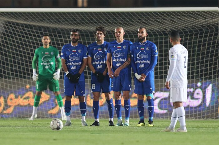 تساوی «نیمهخانگی» مقابل گلگهر؛ فرصتسوزی بلای جان استقلال