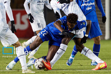 Iran Premier League: Esteghlal vs. Gol Gohar Sirjan