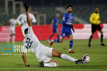 Iran Premier League: Esteghlal vs. Gol Gohar Sirjan