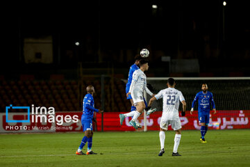 Iran Premier League: Esteghlal vs. Gol Gohar Sirjan