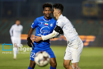 Iran Premier League: Esteghlal vs. Gol Gohar Sirjan