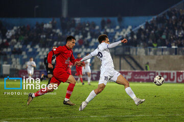 Iran Premier League: Malavan vs. Tractor