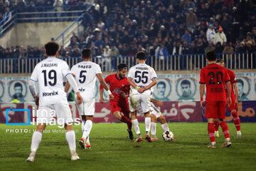 Iran Premier League: Malavan vs. Tractor