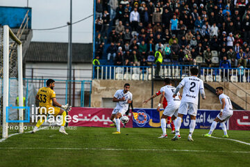 Iran Premier League: Malavan vs. Tractor