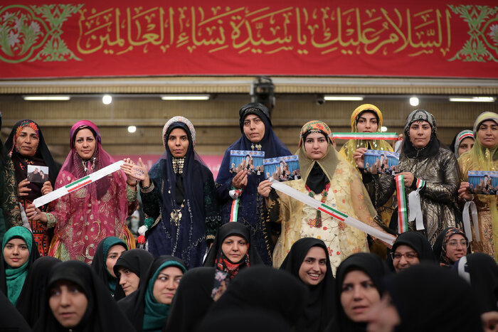 دیداری به یادماندنی با مقتدا؛ این فصل را بسیار خواندم عاشقانه است