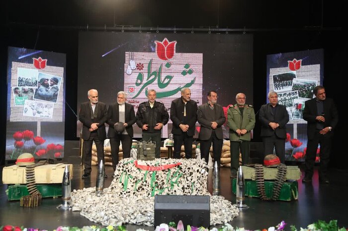 از اولین برخورد با منافقین تا اسارت در زندانهای آمریکا