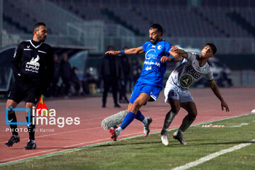 Esteghlal, Aluminium Arak draw 1-1 at Iran Pro League