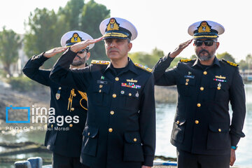 Pakistani flotilla docks in southern Iranian port city of Bandar Abbas