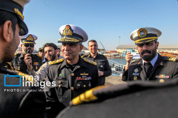 Pakistani flotilla docks in southern Iranian port city of Bandar Abbas