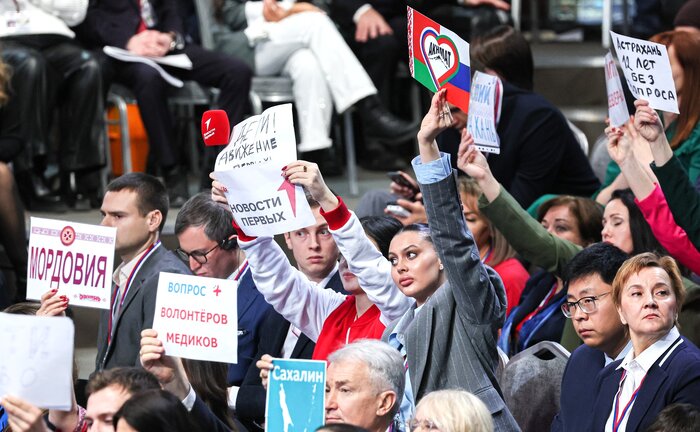 آنچه در گفتوگوی زنده ۴.۵ ساعته با رئیسجمهور روسیه گذشت