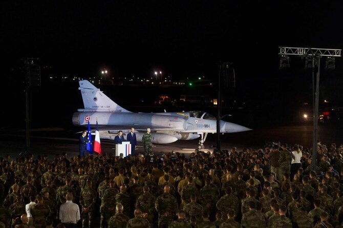 رئیس جمهور فرانسه: آفریقا در حال تغییر است؛ نقش ما هم تغییر میکند