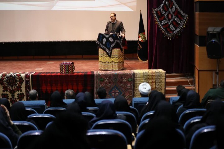 استاندار: بانوان ایلامی در ردههای مختلف مدیریتی توانمندی خود را اثبات کردهاند