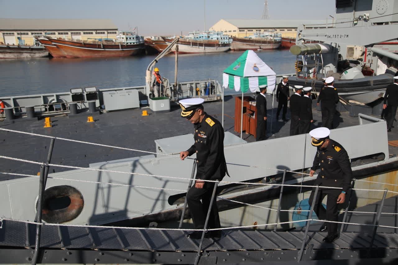 Pakistani flotilla docks in Iran’s Bandar Abbas