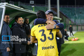 Iran's Pro-League: Zob Ahan vs. Malavan