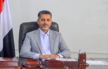 سخنگوی دولت یمن: آمریکا برای سرپوش گذاشتن بر شکست خود، به فضاسازی رسانه ای روی آورده است