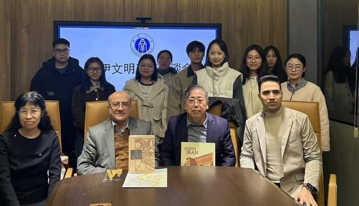 در کارگاه های ایران شناسی در چین چه گذشت؟/شعر سعدی یک قرن پس از او به چین رسید